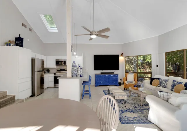 4th image of 90 Harbour Ln, Coldspring, TX 77331 | MLS# 63095402