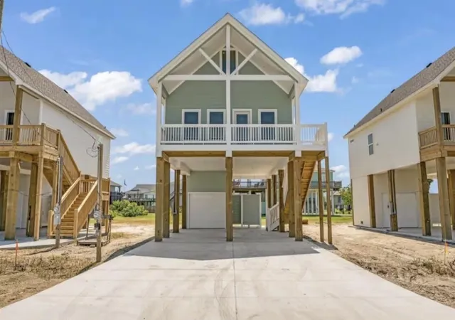 Photo 1 of Single family home for sale at 973 Alberdie Dr, Port Bolivar, TX 77650 | MLS# 41257550 | Listing updated on 2026-06-10