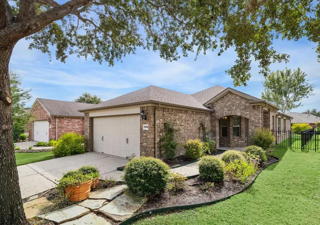 2nd image of 1119 Catalpa Dr, Richmond, TX 77469 | MLS# 10833149