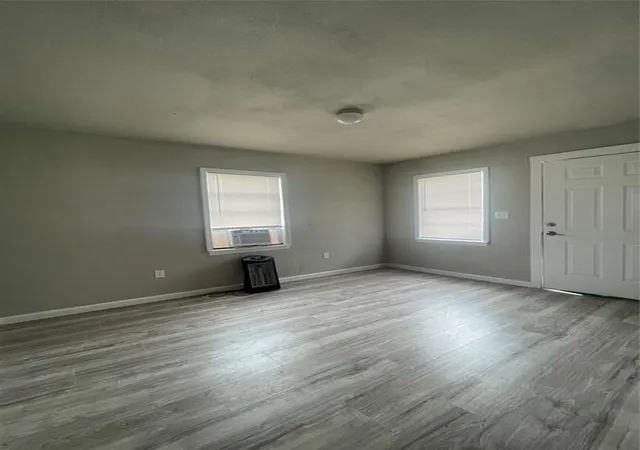 4th image of 7839 Sparta St, Houston, TX 77028 | MLS# 68570675