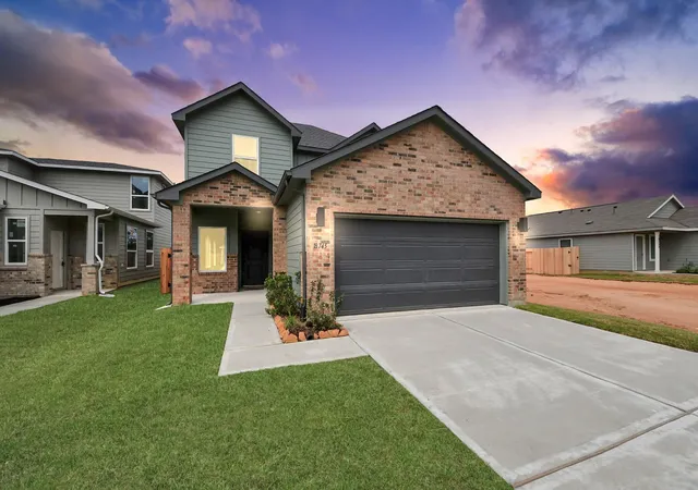 Photo 1 of Single family home for sale at 18745 Loom Dr, Conroe, TX 77306 | MLS# 90086712 | Listing updated on 2026-07-08