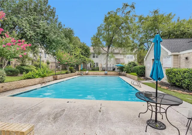 26th image of 2030 Plantation Dr #E4, Conroe, TX 77301 | MLS# 19262874
