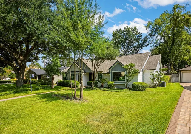 4th image of 12523 Honeywood Trail, Houston, TX 77077 | MLS# 53675655