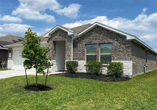 Photo 2 of Single family home for sale at 20211 Kettle Fls Dr, New Caney, TX 77357 | MLS# 83615917 | Listing updated on 2026-09-18