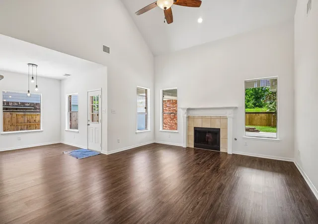 Homes for sale in Sugar Land, TX | 3114 Brannon Hill Ln, Sugar Land, TX 77479 | MLS# 80095793