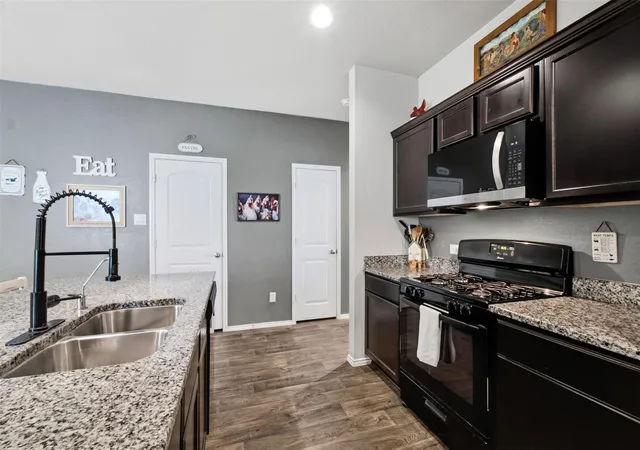 Photo 3 of Single family home for sale at 598 Road 5138, Cleveland, TX 77327 | MLS# 36726340 | Listing updated on 2026-08-04