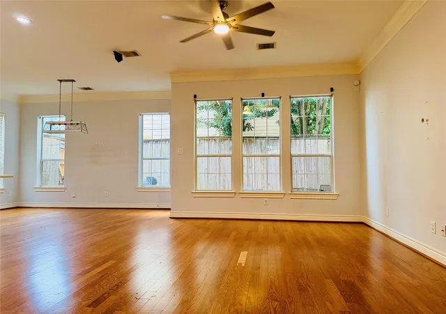 Photo 3 of Single family home for sale at 3526 Cline St, Houston, TX 77020 | MLS# 19372141 | Listing updated on 2026-09-13