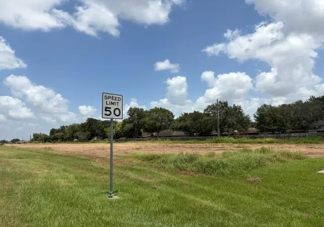 Photo 2 of Land for sale at 0 W Loop, El Campo, TX 77437 | MLS# 72946883 | Listing updated on 2026-07-28