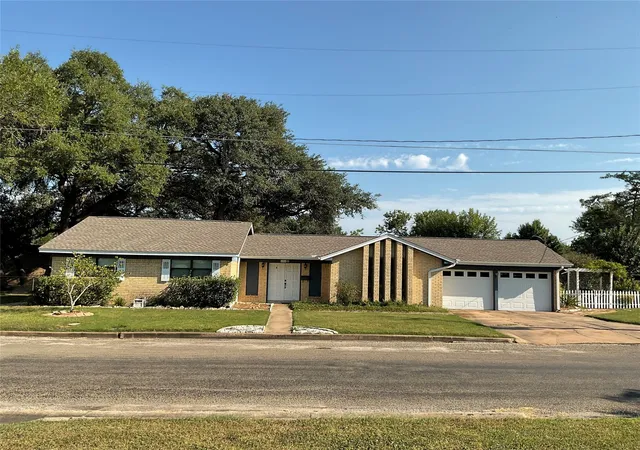 1st image of 104 Hessler Dr, Hallettsville, TX 77964 | MLS# 64344761