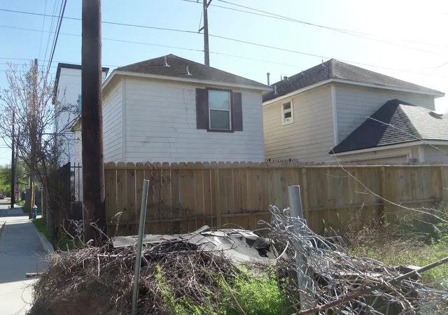 Photo 4 of Land for sale at 000 Valentine St, Houston, TX 77019 | MLS# 24984746 | Listing updated on 2026-08-26