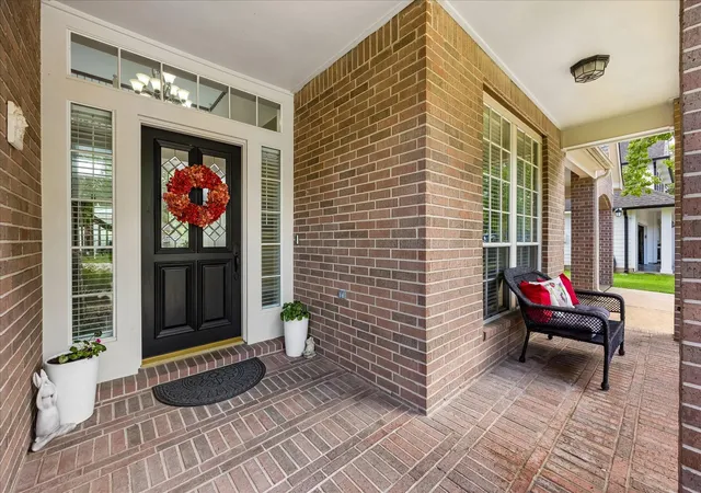 Photo 3 of Single family home for sale at 9618 Randon Ln, Missouri City, TX 77459 | MLS# 3210280 | Listing updated on 2026-10-03