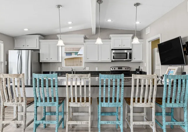 Photo 4 of Single family home for sale at 291 Private Rd 670, Matagorda, TX 77457 | MLS# 95780769 | Listing updated on 2026-07-23