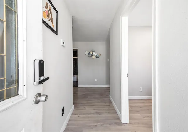 Photo 4 of Single family home for sale at 3910 Luca St, Houston, TX 77021 | MLS# 6136719 | Listing updated on 2026-08-14