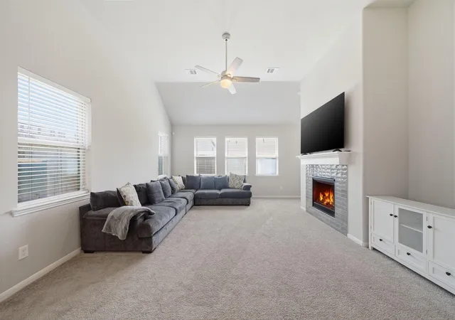 Photo 3 of Single family home for sale at 4310 Pale Fox Ln, Katy, TX 77493 | MLS# 23084114 | Listing updated on 2026-09-08