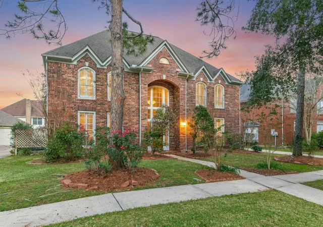 1st image of 2021 Sandy Coast Cir, League City, TX 77573 | MLS# 16898473