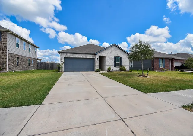 Photo 1 of Single family home for sale at 1003 Haven Hill Ln, La Marque, TX 77568 | MLS# 320825 | Listing updated on 2026-08-29