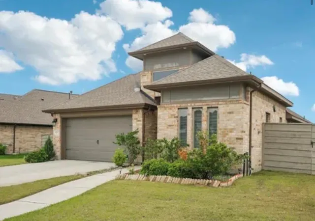 Single family home for sale at 4802 Cedar Butte Ln, Rosharon, TX 77578 | MLS# 69987392 | Listing updated on 2026-10-06
