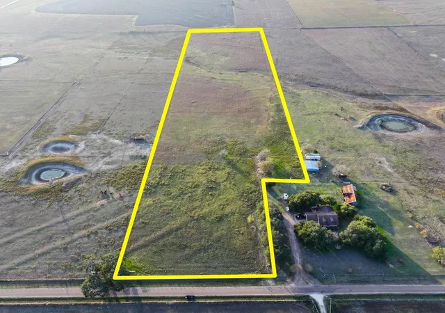 Homes for sale in Schulenburg, TX | 5895 Farek Loth Road, Schulenburg, TX 78956 | MLS# 13165250