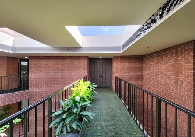 Photo 3 of Sale Pending at 9333 Memorial Dr #414, Houston, TX 77024 | MLS# 95526074 | Listing updated on 2026-07-06