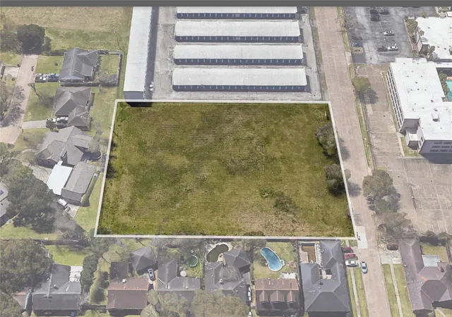Photo 4 of Land for sale at 8905 Hinman St, Houston, TX 77061 | MLS# 70626420 | Listing updated on 2026-04-18