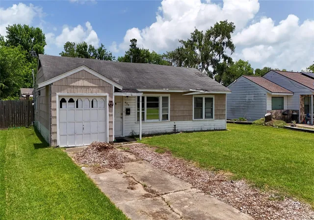 1st image of 409 Center Wy, Lake Jackson, TX 77566 | MLS# 34958755