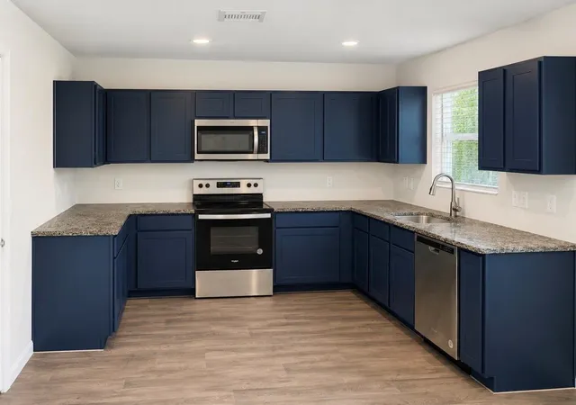 Photo 4 of Single family home for sale at 136 Black Walnut, Livingston, TX 77351 | MLS# 19008830 | Listing updated on 2026-09-17