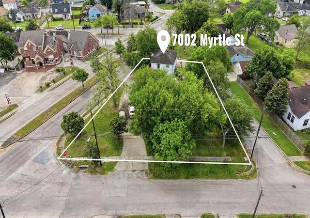 Photo 1 of Single family home for sale at 7002 Myrtle St, Houston, TX 77087 | MLS# 38115916 | Listing updated on 2026-04-15