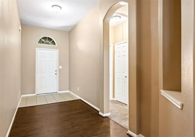 4th image of 8618 E Highlands Crossing, Highlands, TX 77562 | MLS# 64979859