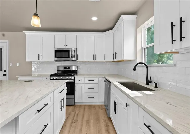 Photo 2 of Single family home for sale at 5142 Mockingbird Ln, Katy, TX 77493 | MLS# 21831334 | Listing updated on 2026-09-19