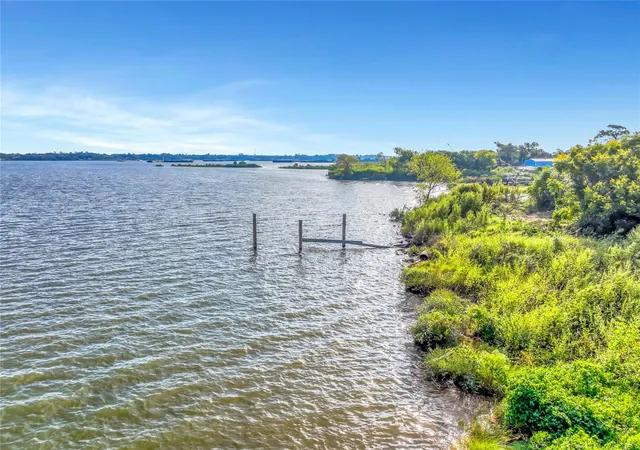 27th image of 17512 River Rd, Channelview, TX 77530 | MLS# 45952659