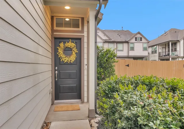 Photo 3 of Townhouse for sale at 4314 Foggy Crk Ln, Spring, TX 77386 | MLS# 10530953 | Listing updated on 2026-09-21