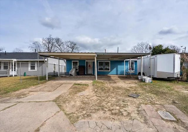 Photo 1 of Single family home for sale at 6817 Kassarine Pass, Houston, TX 77033 | MLS# 55464131 | Listing updated on 2026-06-02