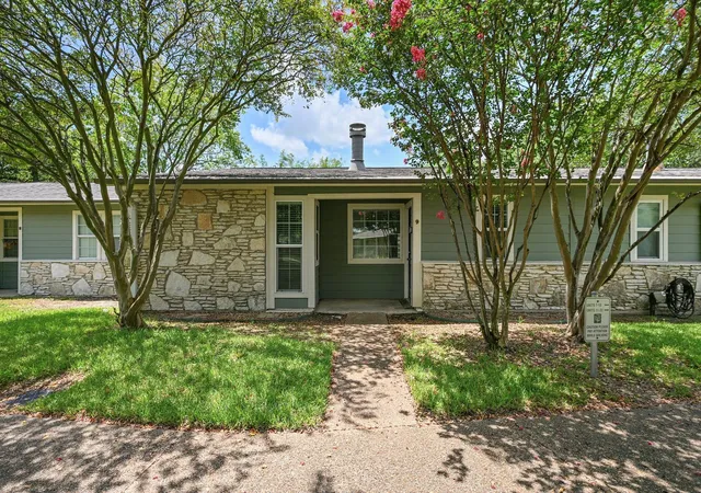 image of 2800 Longmire Dr, College Station, TX 77845