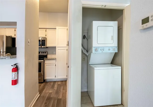 Photo 4 of Condo for sale at 8055 Cambridge St #101, Houston, TX 77054 | MLS# 43074232 | Listing updated on 2026-09-15