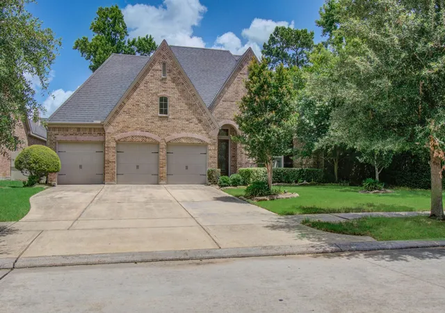 Homes for sale in Conroe, TX | 10202 S Goshawk Trl, Conroe, TX 77385 | MLS# 38828391