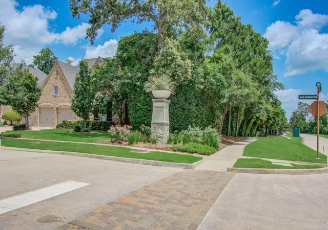 Homes for sale in Conroe, TX | 10202 S Goshawk Trl, Conroe, TX 77385 | MLS# 38828391