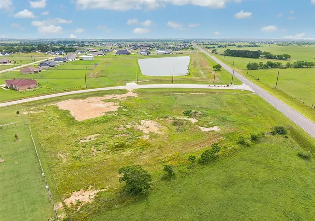 Homes for sale in Sealy, TX | 5071 Timber Ridge Dr, Sealy, TX 77474 | MLS# 62014891