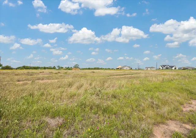 Homes for sale in Sealy, TX | 5071 Timber Ridge Dr, Sealy, TX 77474 | MLS# 62014891