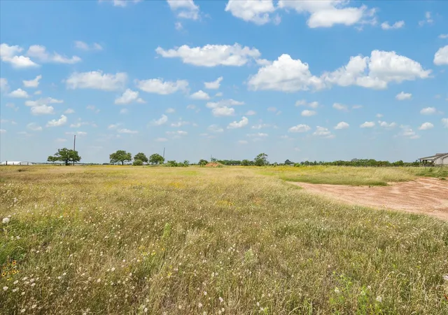 Homes for sale in Sealy, TX | 5071 Timber Ridge Dr, Sealy, TX 77474 | MLS# 62014891