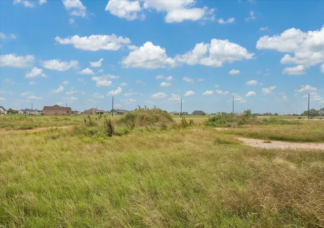 Homes for sale in Sealy, TX | 5071 Timber Ridge Dr, Sealy, TX 77474 | MLS# 62014891
