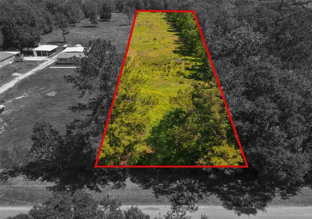 1st image of 1013 County Road 2050, Hull, TX 77564 | MLS# 69195660