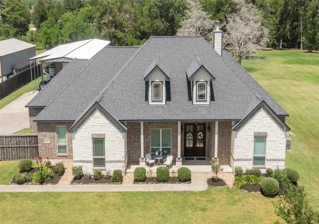 1st image of 6726 Mulberry Bayou Dr, Baytown, TX 77523 | MLS# 29489322