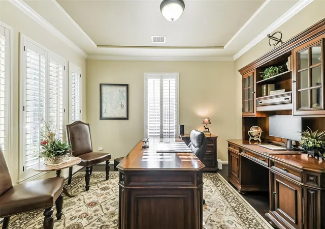Photo 4 of Sale Pending at 2530 Hendricks Lakes Dr, Spring, TX 77388 | MLS# 52155074 | Listing updated on 2026-08-26