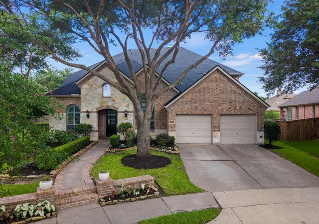 Photo 1 of Single family home for sale at 18442 S Settlers Shore Dr, Cypress, TX 77433 | MLS# 44345654 | Listing updated on 2026-09-15
