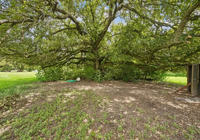 12th image of 6418 Masters Rd, Manvel, TX 77578 | MLS# 88017835