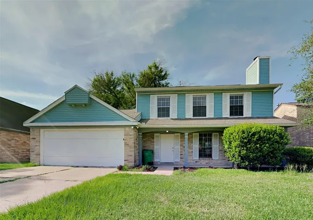 Photo 1 of Single family home for sale at 13322 Somersworth Dr, Houston, TX 77041 | MLS# 30713040 | Listing updated on 2026-09-05