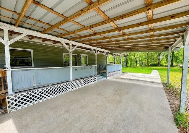 Homes for sale in Weimar, TX | 1393 County Road 2103, Weimar, TX 78962 | MLS# 56451742