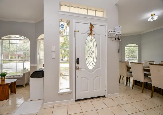 3rd image of 3151 Mossy Elm Ct, Houston, TX 77059 | MLS# 29144596