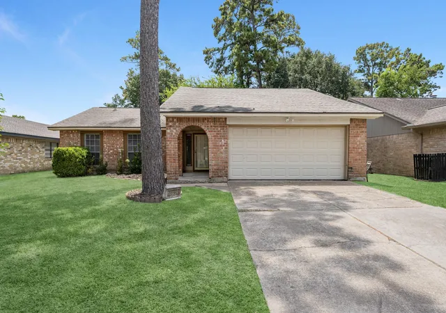 Photo 1 of Single family home for sale at 4930 Fitzwater Dr, Spring, TX 77373 | MLS# 67214542 | Listing updated on 2026-08-26