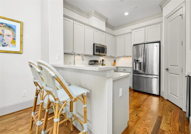 4th image of 3302 Audley St, Houston, TX 77098